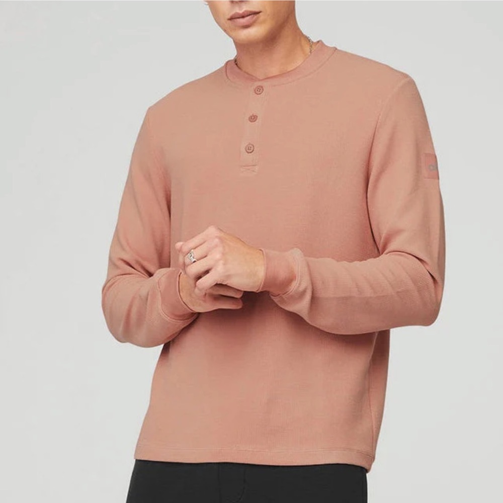 Alo Yoga Micro Waffle Fast Break Henley Shirt *Soft Clay* - Picture 3 of 9